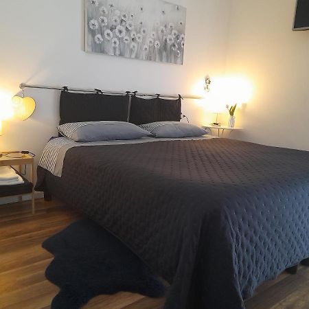 Cristel Malpensa Apartment Cardano Al Campo Luaran gambar