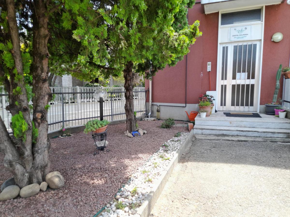 Cristel Malpensa Apartment Cardano Al Campo Luaran gambar